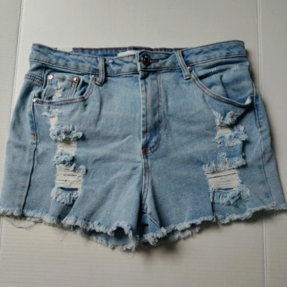 Almost Famous jean shorts